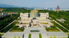 海外华文媒体陕西采访行走进宝鸡青铜器博物院